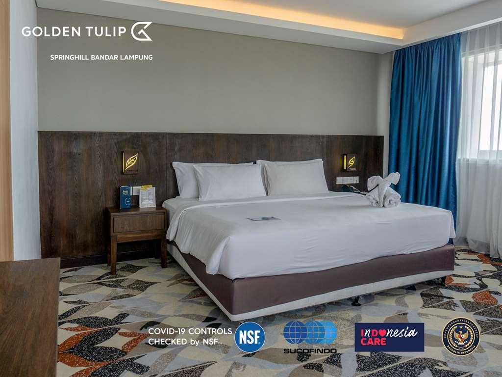 Golden Tulip Springhill Lampung Hotel Bandar Lampung Room photo